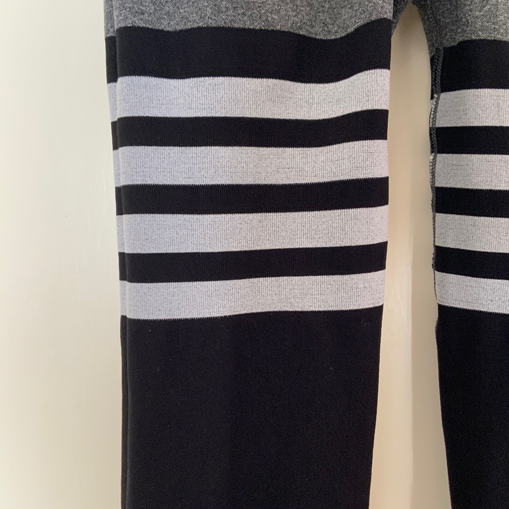 BOMBSHELL Leggins, Sz XS - Picture 4 of 6